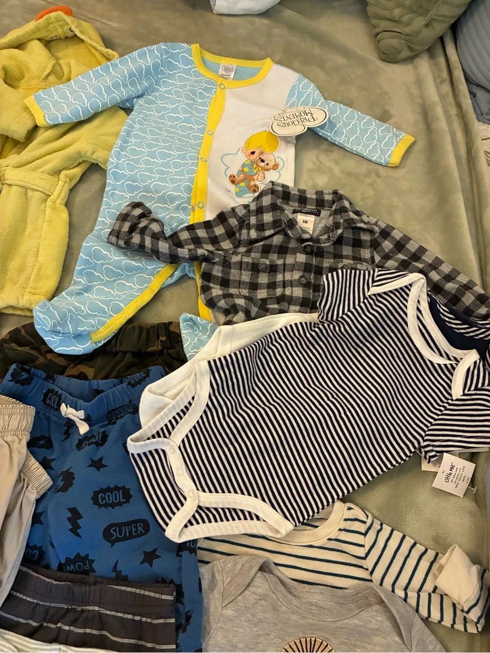Mixed Baby Boy Clothing Bundle Sizes 6-12 Months 35 Pieces…